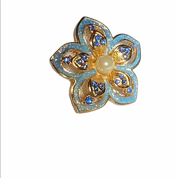 Flower Brooch - Picture 3 of 3